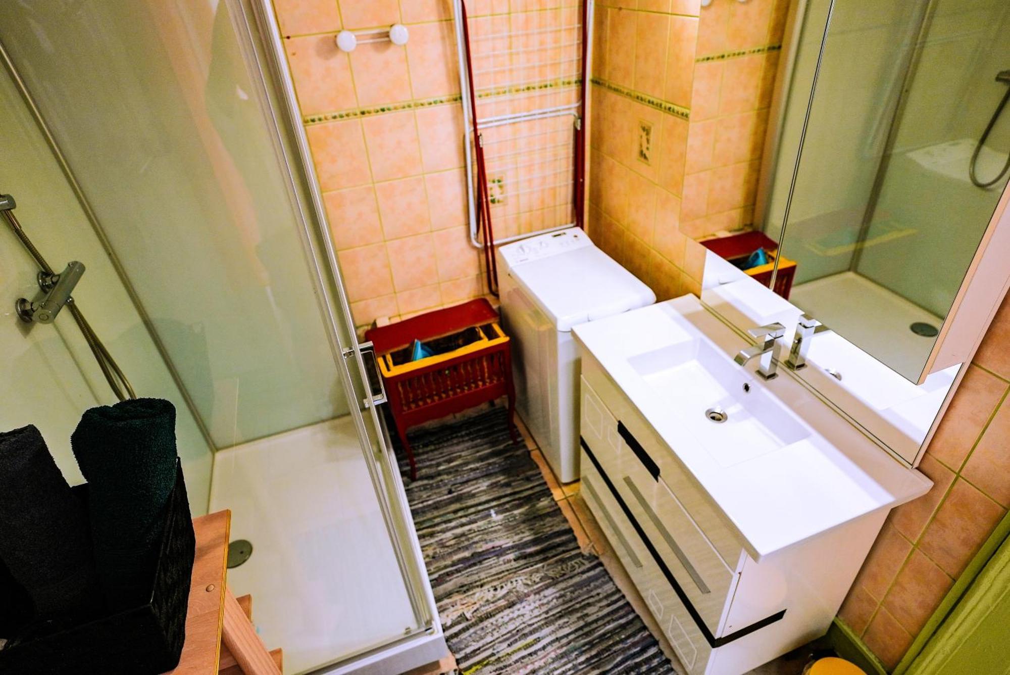 Le St Amour Elegant 2 Chambres *Wifi/Super Centre* Безансон Екстериор снимка